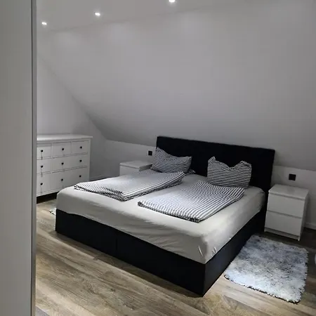 Super Moderne Wg-wohnung *