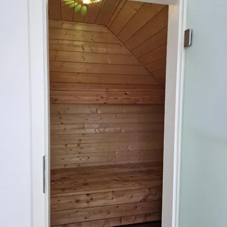 Διαμέρισμα Super Moderne Wg-wohnung Maxhutte-Haidhof